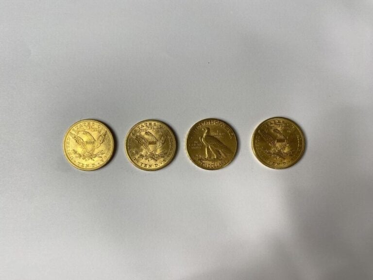 ETATS-UNIS - 4 pièces de 10 dollars or, Liberty 1901 (x3) et Tête d'indien 1910…