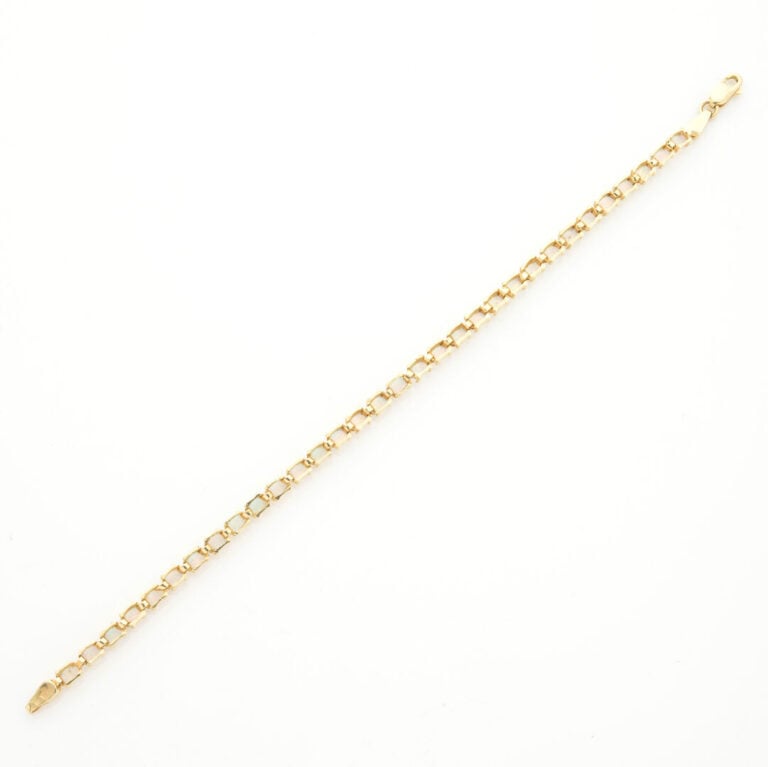 BRACELET ligne articulé en or jaune (585‰) 14 carats, serti d'un alignement d'o…