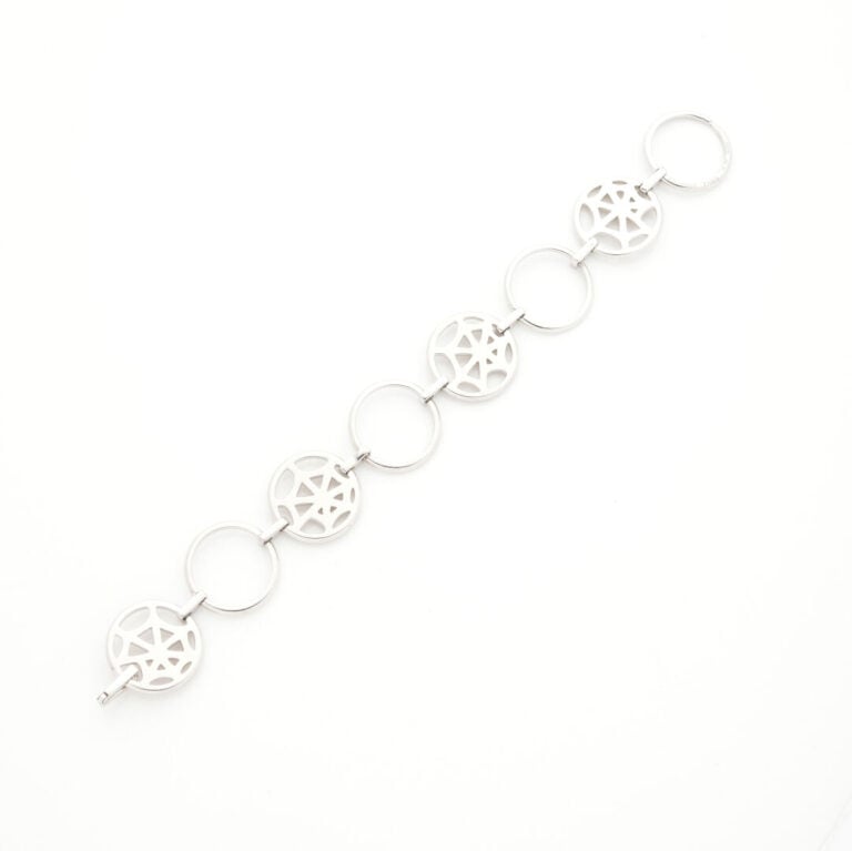 CHAUMET - BRACELET, modèle "Attrape-moi si tu m'aimes" en or gris (750‰) ajouré…