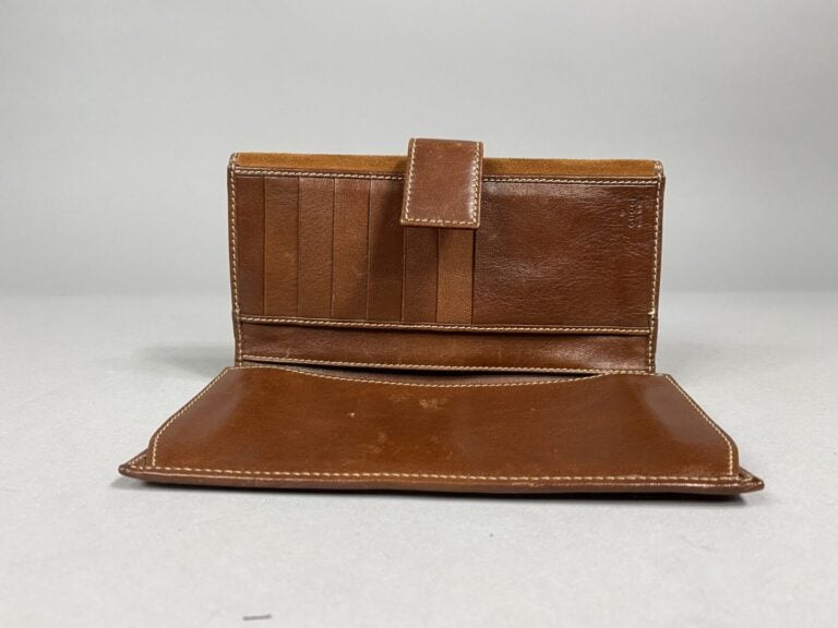 GUCCI - Porte feuille « Horsebit »en peau et cuir marron,double compartiment mo…