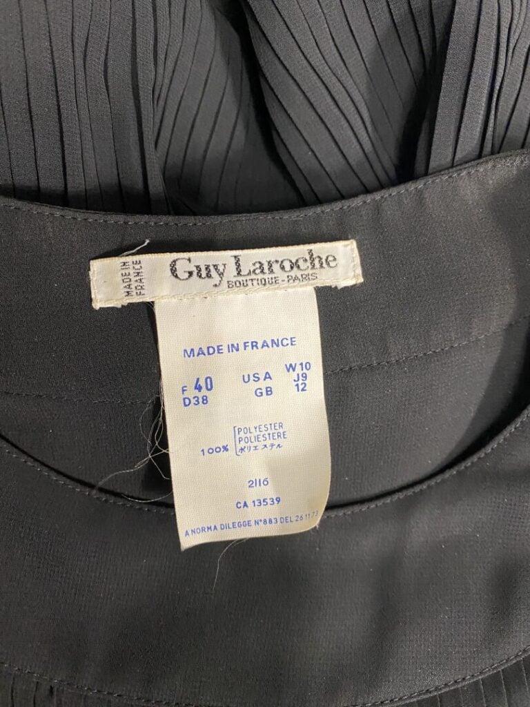 Guy LAROCHE - Ensemble blouse et jupe longue plissée noire - Taille 40