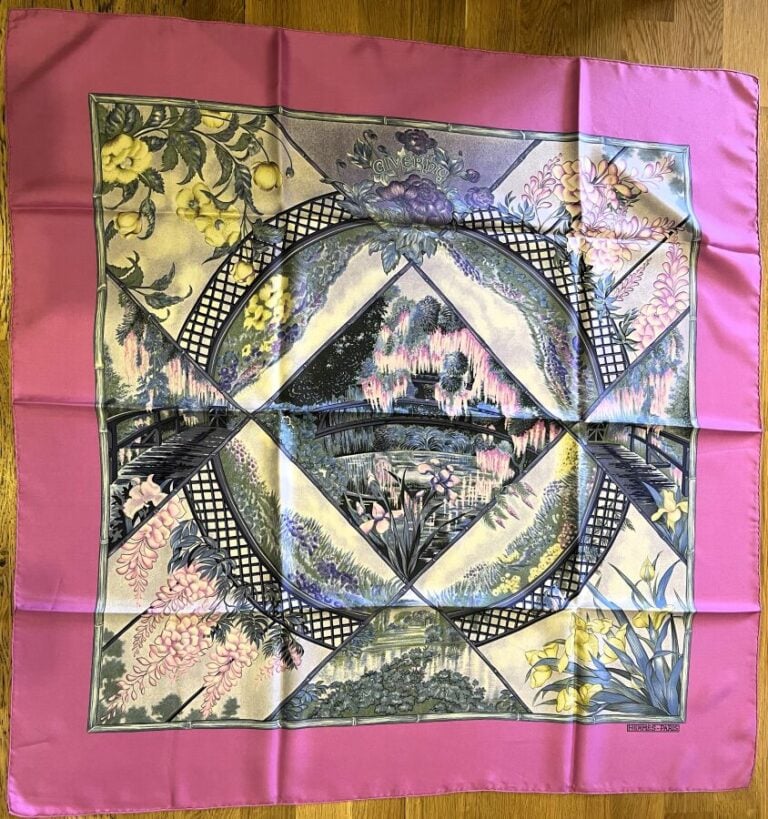 HERMES - Carré de soie "Giverny". 90 x 90 cm
