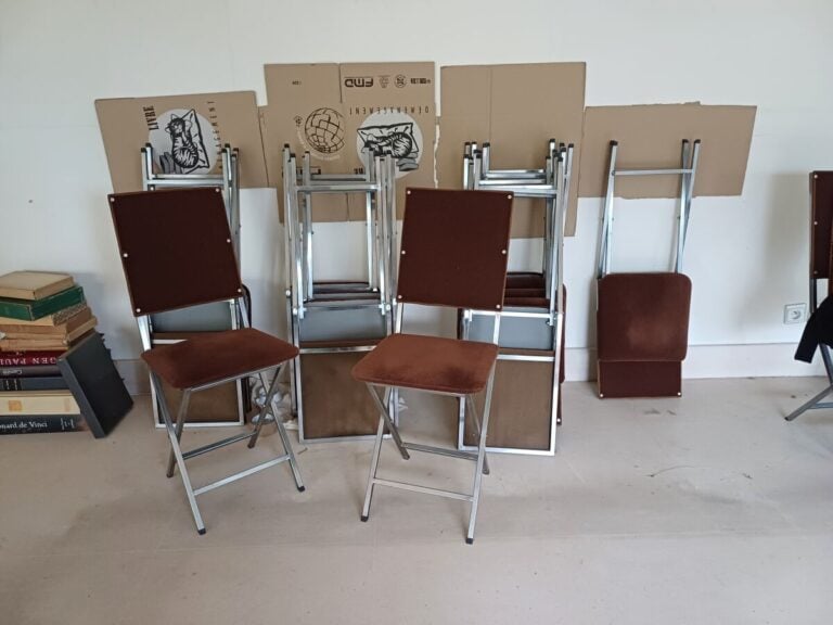 Lot de 14 Chaises pliantes
