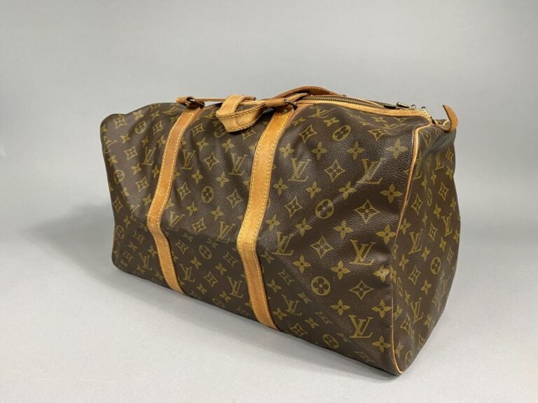 LOUIS VUITTON - Sac souple 45 cm en toile monogram et cuir naturel, double anse…