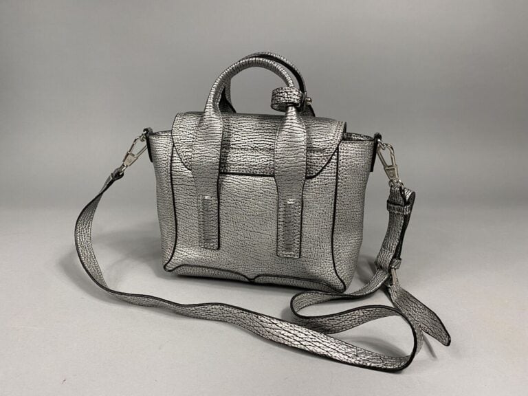 PHILLIP LIM - Sac « Pashli »en cuir argenté, double poignée, bandoulière amovib…