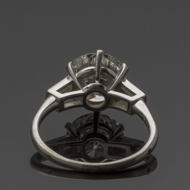 STERLE - BAGUE solitaire en platine (950‰) serti d'un diamant taille brillant p…