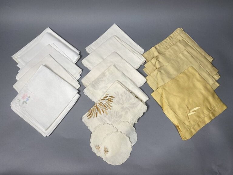 Ensemble de 6 sets de table, 6 serviettes et 6 dessous de verre en coton blanc…