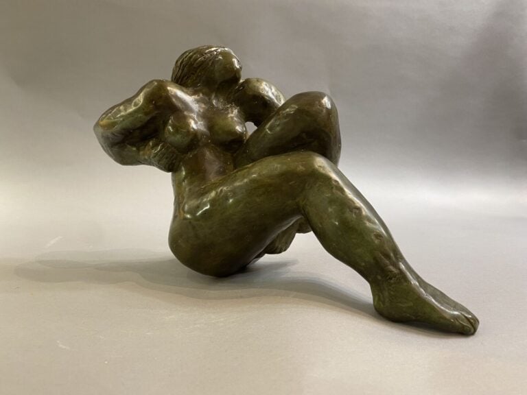 LAPORTE - Nu féminin - Sculpture en bronze à patine médaille - Signé LAPORTE et…