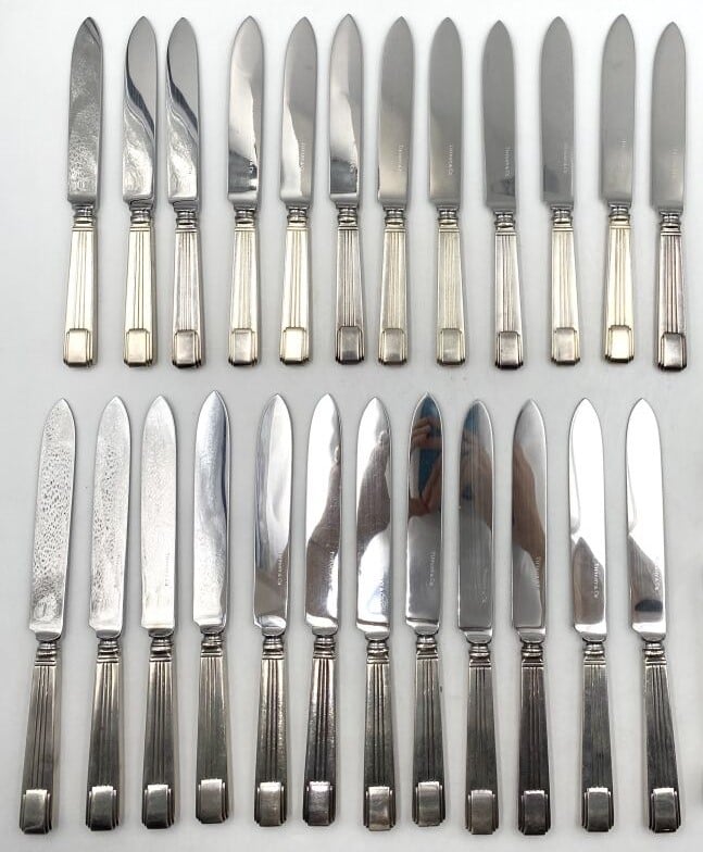 TIFFANY & Co - Partie de ménagère de 124 pièces en argent 925 0/00 modèle « Cen…