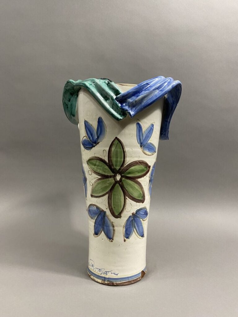 Antonio PISCITELLO (XXe) - Important vase en terre cuite émaillée polychrome fi…