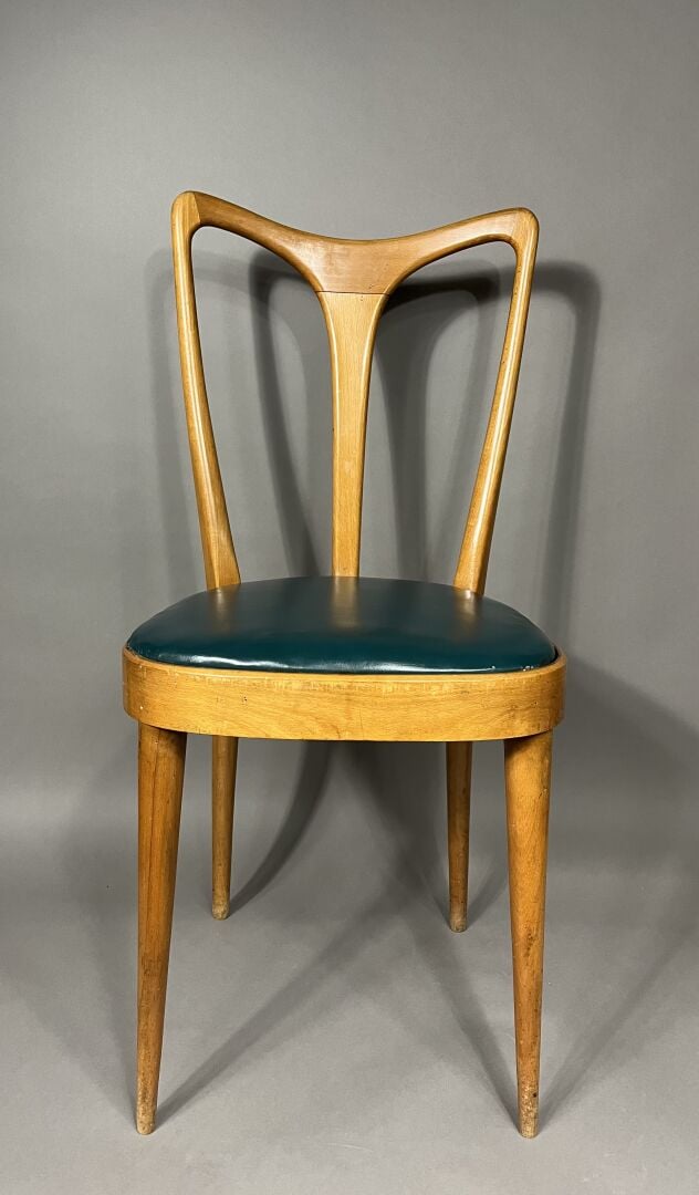Guglielmo ULRICH (1904-1977) - Suite de 5 chaises à large dossier évasé, ajouré…