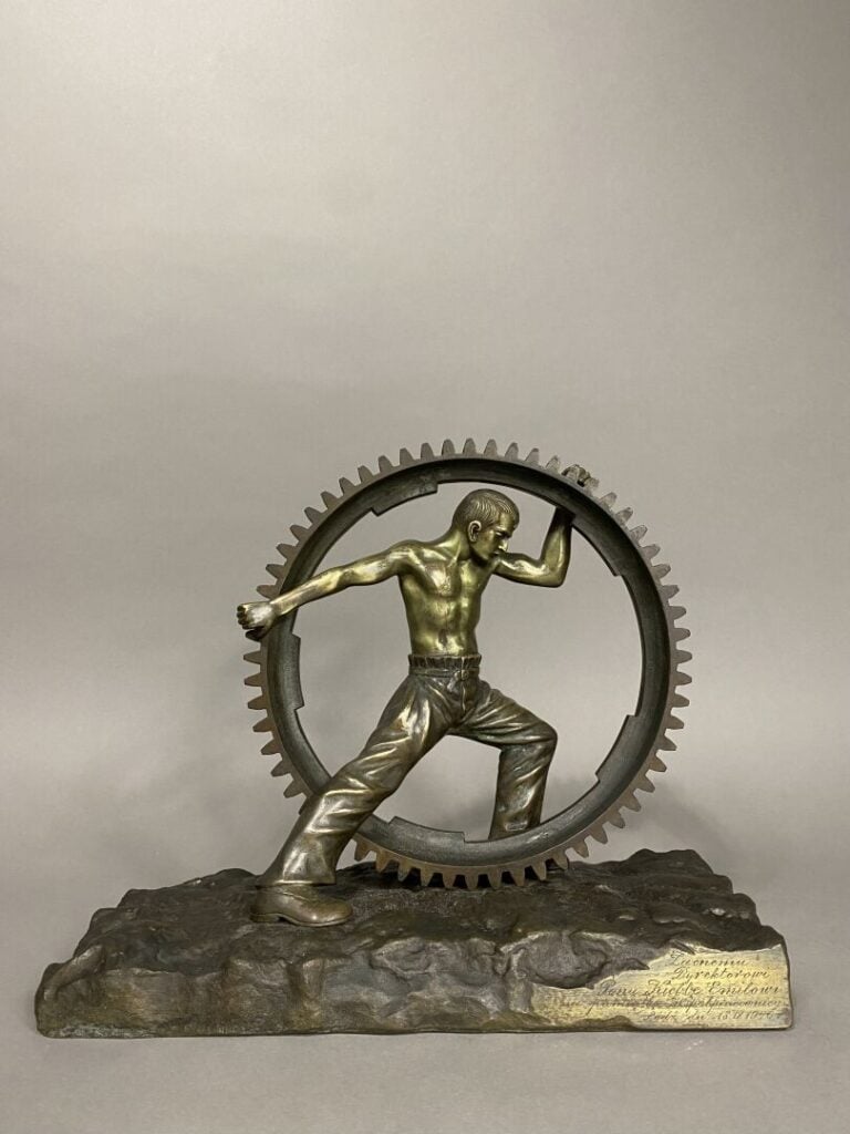 Jerzy LESKI (1906-1969), d'après - Le travail - Sculpture en bronze - Dédicace…