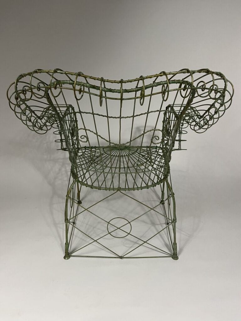 John B. SALTERINI (1928-1953) - Important fauteuil en fer forgé tressé vert - V…