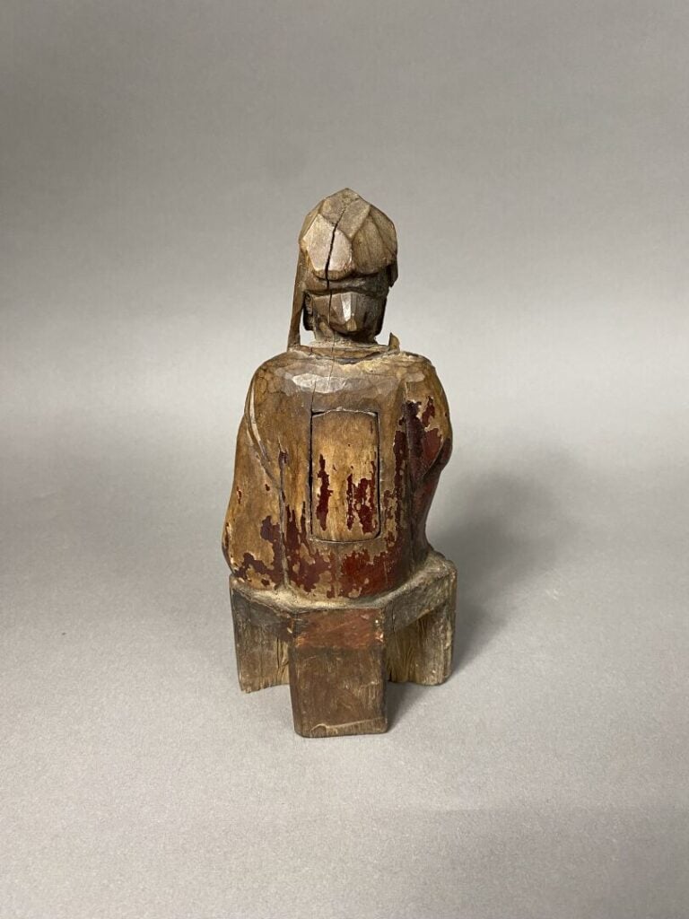 Chine, XIXe siècle - Ensemble de trois sculptures en bois - H(pour la plus gran…