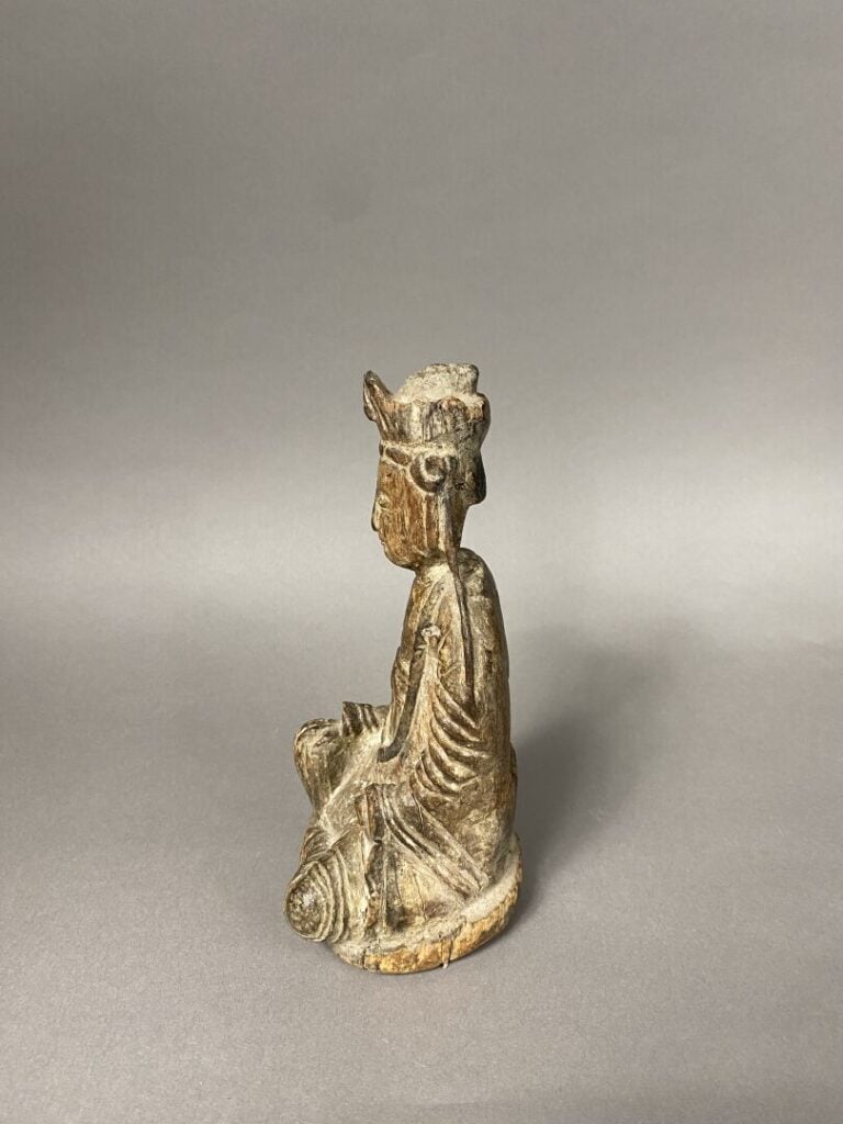 Chine, XIXe siècle - Ensemble de trois sculptures en bois - H(pour la plus gran…