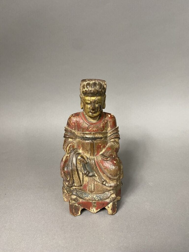 Chine, XIXe siècle - Ensemble de trois sculptures en bois - H(pour la plus gran…