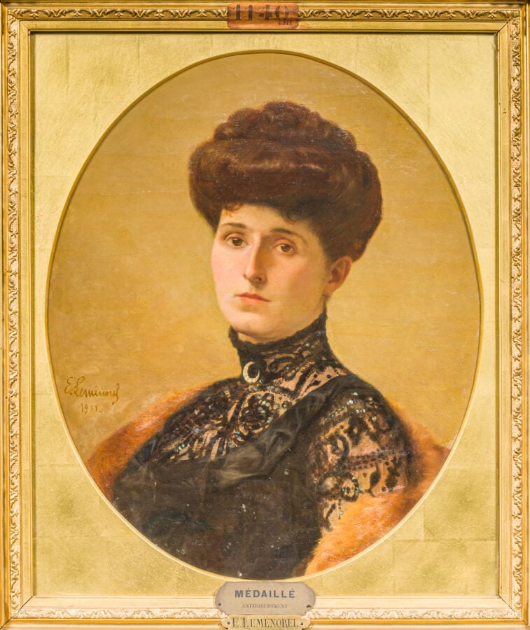 Ernest-Emile LEMENOREL (1848-1934) - Portrait de femme à la robe de dentelle no…