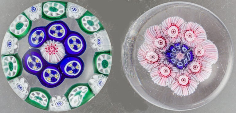 Saint-Mandé. Deux presse-papiers miniatures. - 1°/ Le premier à motif de cercle…