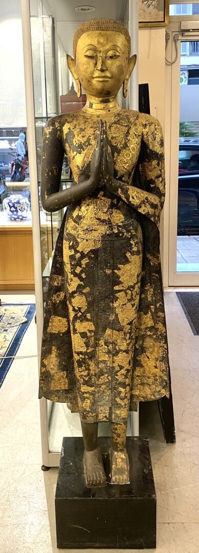 Thaïlande, Rattanakosin - Importante paire de bouddha en bronze laqué or représ…