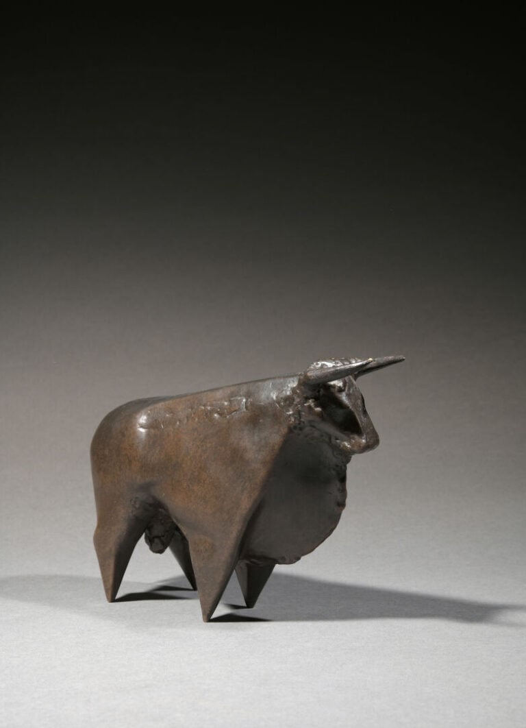 Antoniucci VOLTI (1915-1989) - Taureau - Epreuve en bronze à patine brune - Sig…
