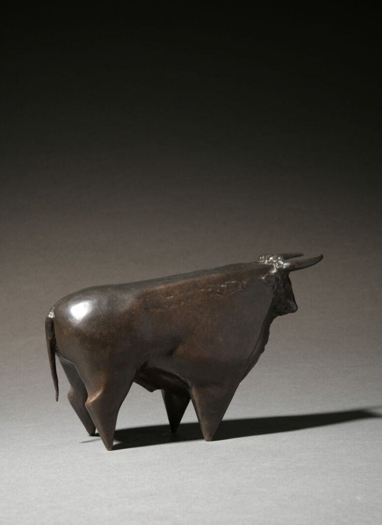 Antoniucci VOLTI (1915-1989) - Taureau - Epreuve en bronze à patine brune - Sig…