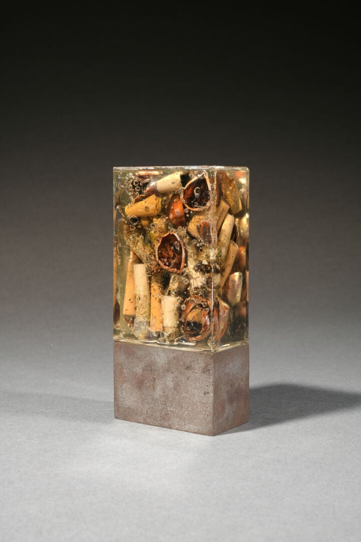 Armand FERNANDEZ dit ARMAN (1928-2005) - Poubelle de cendrier - Accumulation de…