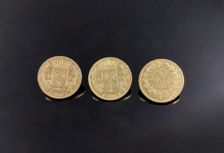 France - Divers - Lot de trois monnaies de 20 Francs or comprenant : - -Une 20…