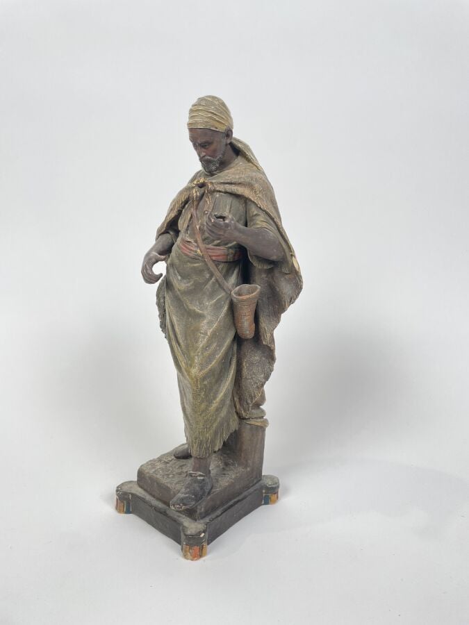 GOLDSCHEIDER - le chasseur oriental - Terre cuite polychrome, signée - Hauteur…
