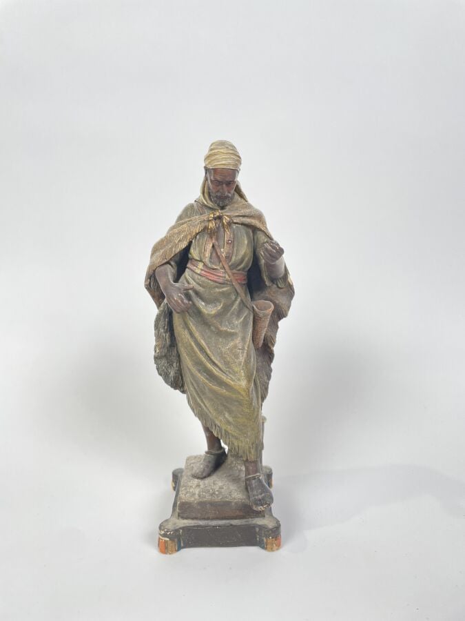 GOLDSCHEIDER - le chasseur oriental - Terre cuite polychrome, signée - Hauteur…