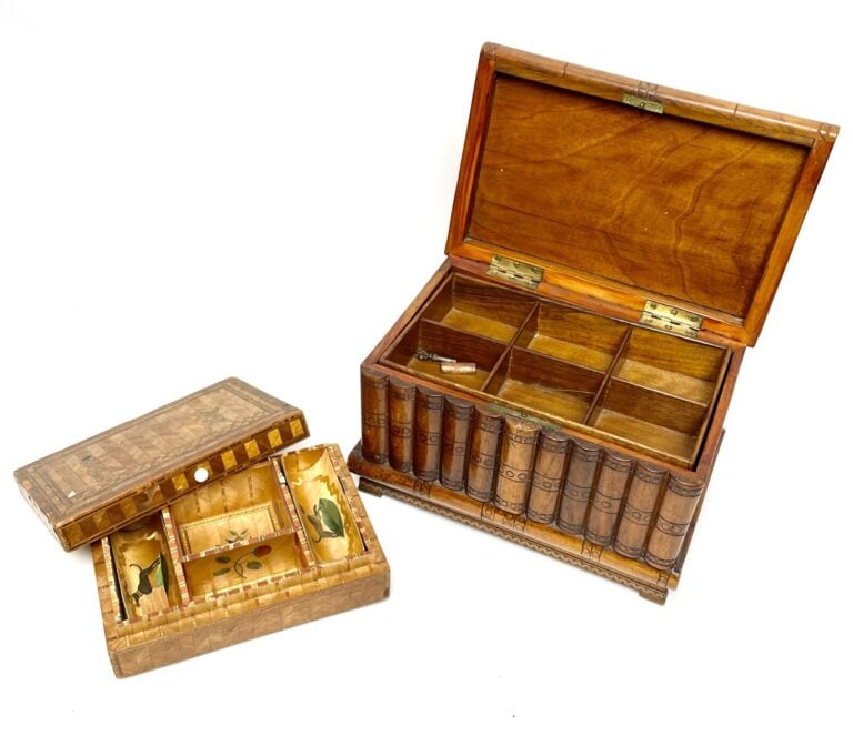 Lot de 2 BOITES ou coffrets divers dont coffret en marqueterie de paille à déco…