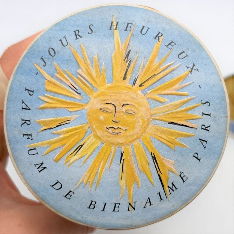 2 flacons : - - BIENAIME, "Jours Heureux", (1949), en boîte d'origine scellée,…