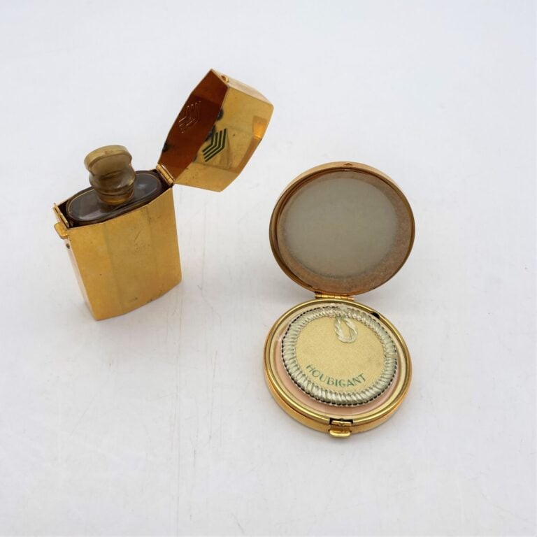 6 flacons dont : - - LANCÔME, "Flèche" (1950), de Georges Delhomme, en verre bl…