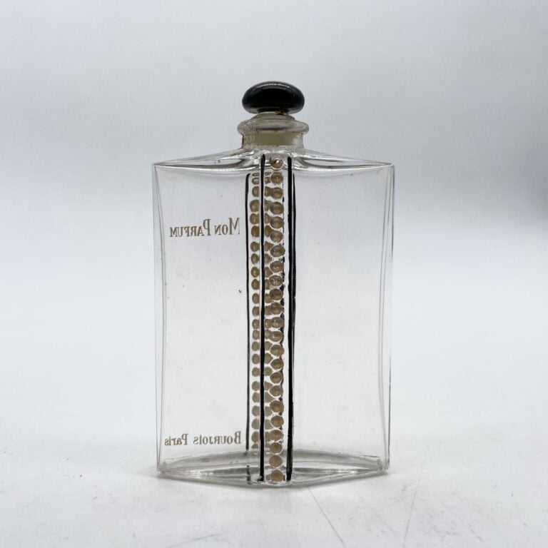 BOURGEOIS, "Mon parfum", (1930), cristal, bouchon émeri, rehauts or et noir, H.…