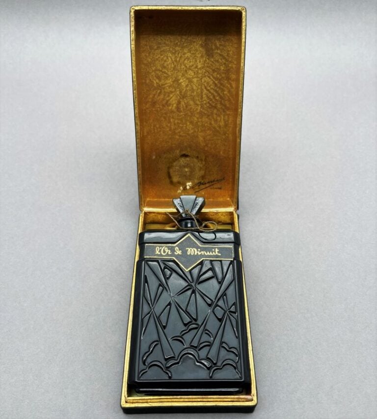 Charles BLANCHARD, "L'or de minuit", (1925), flacon carré Art Déco, en verre no…