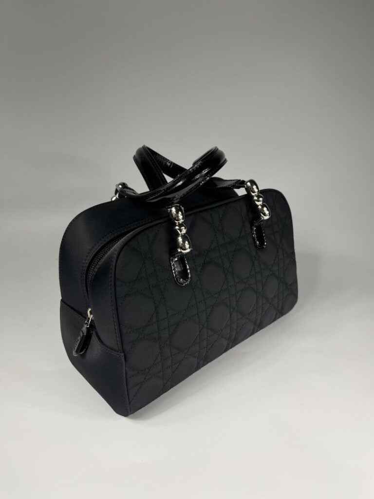 CHRISTIAN DIOR (2001) - Sac à main "Cannage Malice" en toile matelassée et cuir…