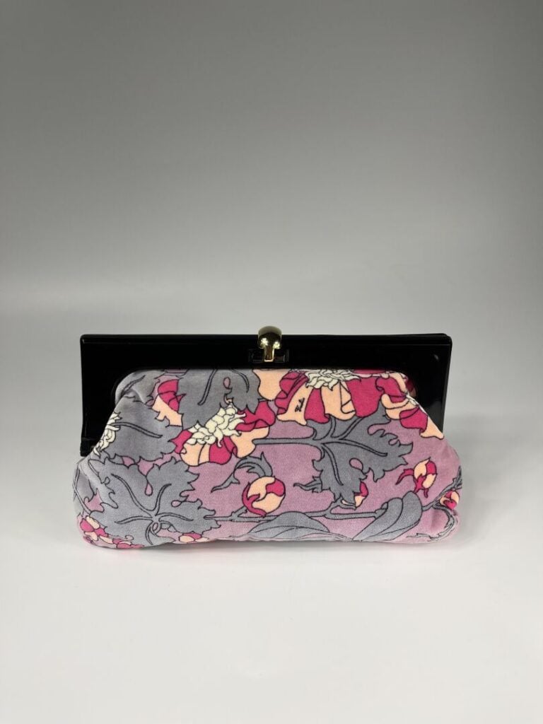 EMILIO PUCCI - Chemisier en crêpe de soie imprimé à motif de fleurs roses, blan…