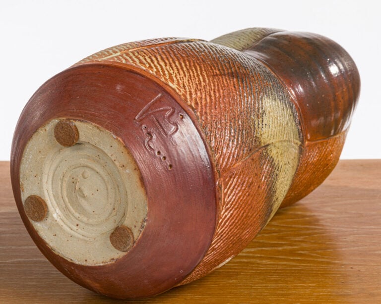 Éric Astoul (Né en 1954) - Vase en grès - Monogramme - H : 36 cm