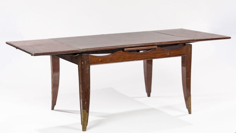 Eugène PRINTZ (1889-1948) - Table de salle à manger à rallonges en placage d'ac…
