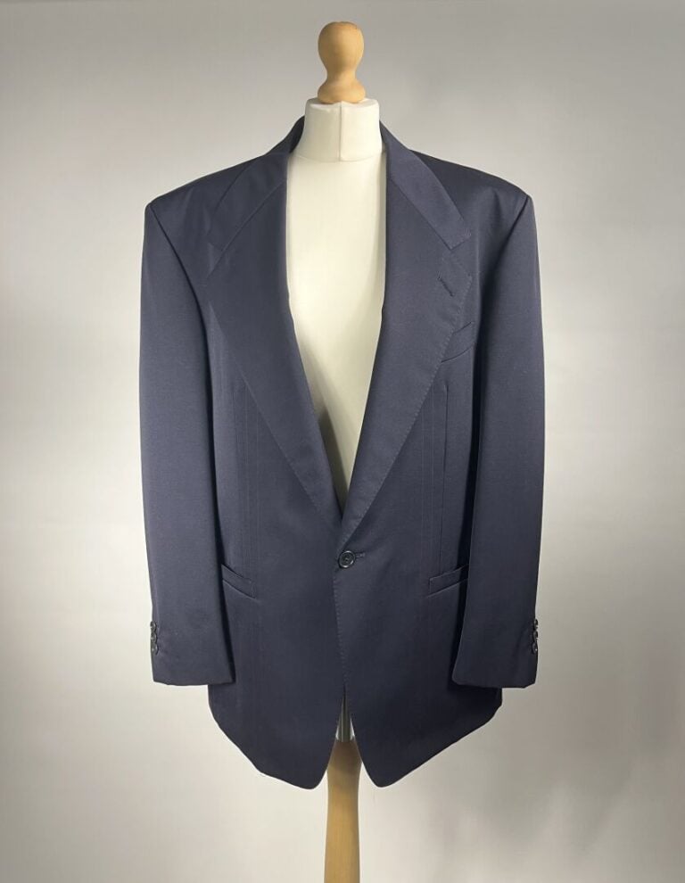 GIANNI VERSACE COUTURE - Veste pour homme en lainage marine agrémenté de fines…
