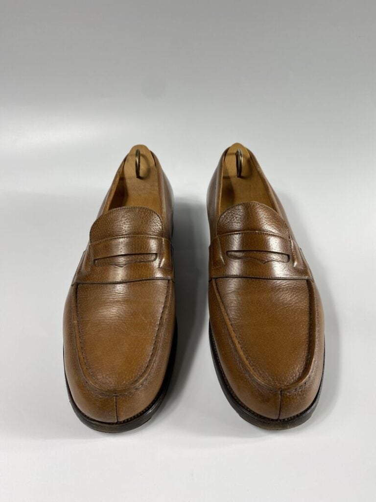 J. M. WESTON - Paire de mocassins 180 en cuir grainé brun (Taille 9 1/2) - Dust…