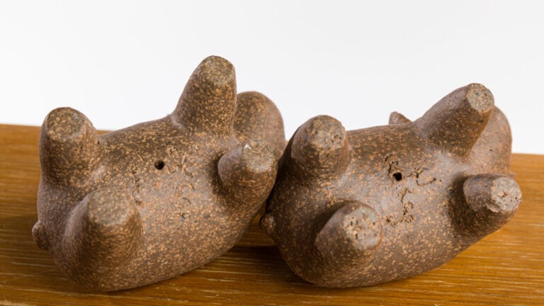 Jean Tessier pour atelier Le Cep - Couple de mouton en grès - Signé - H : 19 cm…