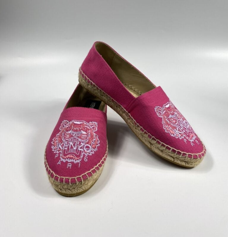 KENZO - Paire d'espadrilles "Tiger" en toile brodée fuchsia et corde (Pointure…