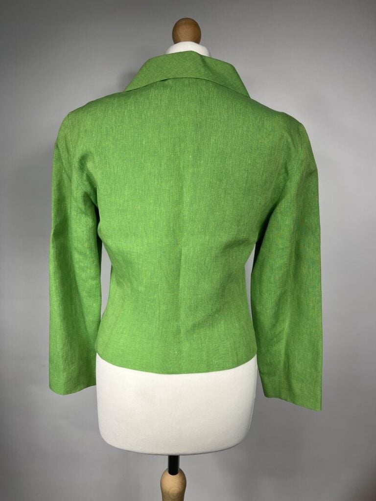 KENZO - Veste cintrée en lin vert pomme brodée de fleurs et d'oiseaux polychrom…