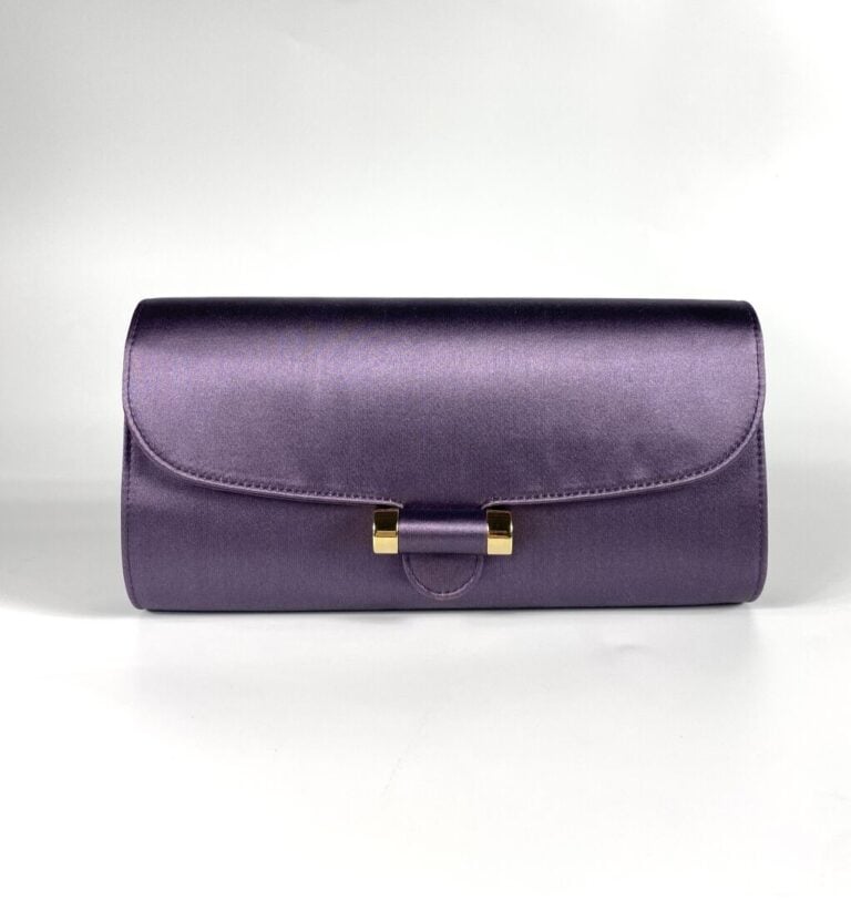 YVES SAINT LAURENT Rive Gauche (2008) - Pochette du soir "Muse" en crêpe satin…