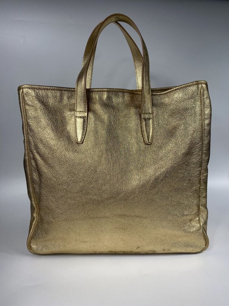 YVES SAINT LAURENT RIVE GAUCHE - Sac cabas en cuir doré « Y-MAIL », porté main,…