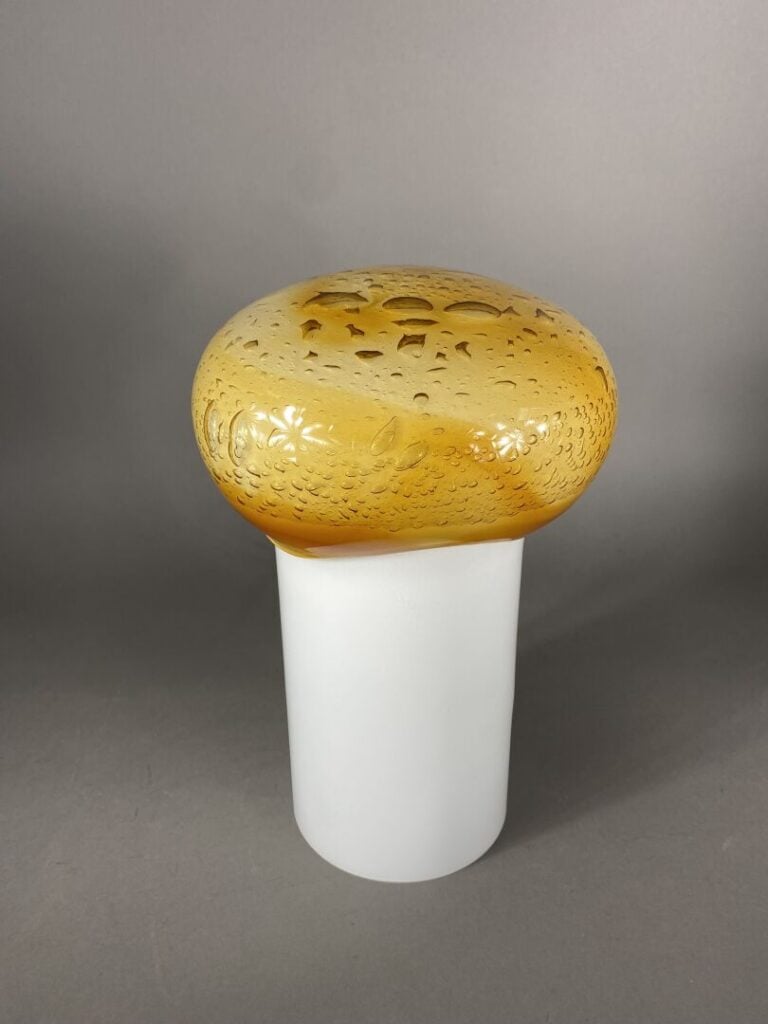 Attribué à Gino VISTOSI (1925-1980) - VISTOSI éditeur - Lampe champignon en ver…