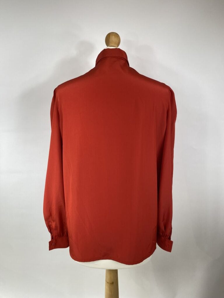 GUY LAROCHE - Chemisier rouge à lavallière (Taille 38) - Bon état