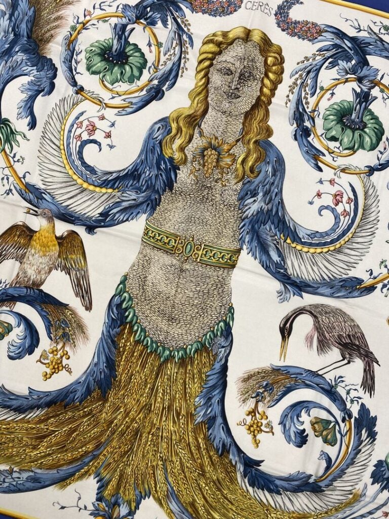 HERMÈS - Carré en twill de soie imprimé titré "Cerès" d'après Françoise Faconne…