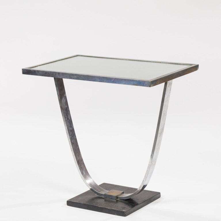 Jacques ADNET, dans le goût de - Table téléphone moderniste à structure en méta…