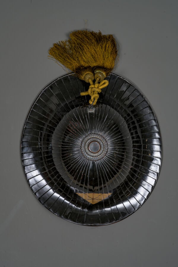 JAPON- Fin de la période Edo (premier quart du XIXe siècle) - CASQUE de cavalie…